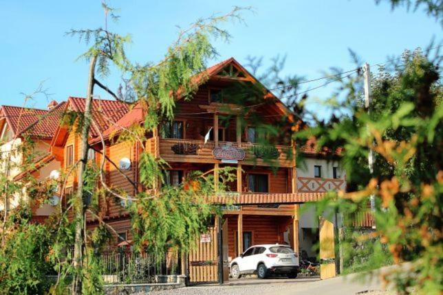 Dayarta Hotel Skhidnytsia Exterior photo