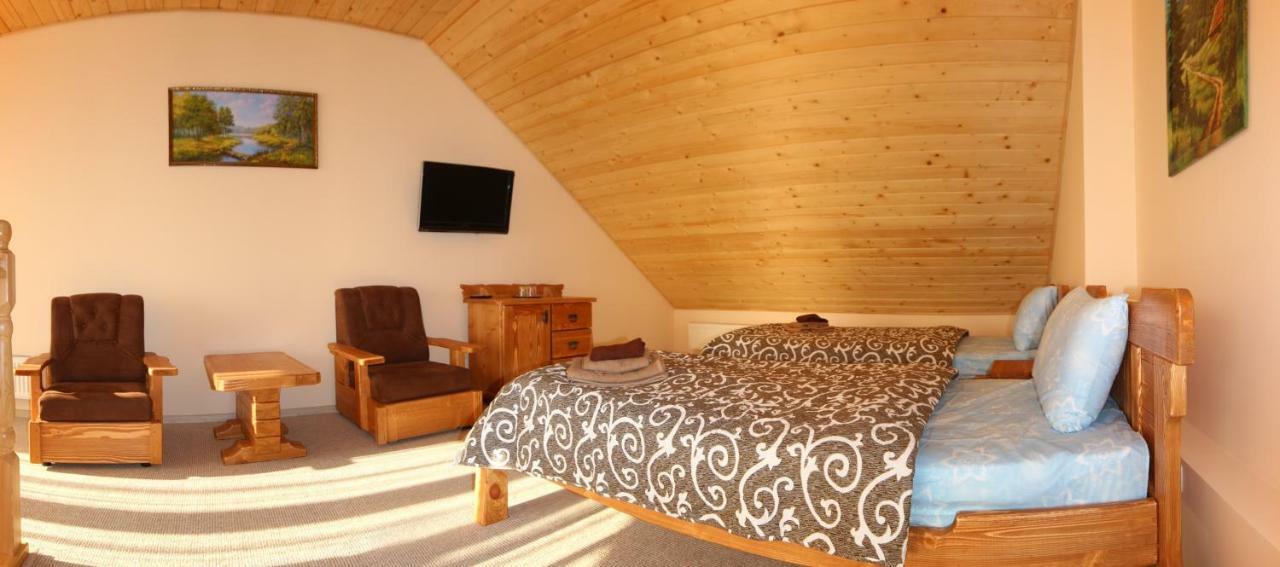 Dayarta Hotel Skhidnytsia Exterior photo