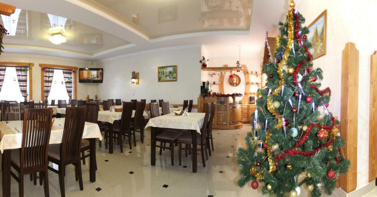Dayarta Hotel Skhidnytsia Exterior photo